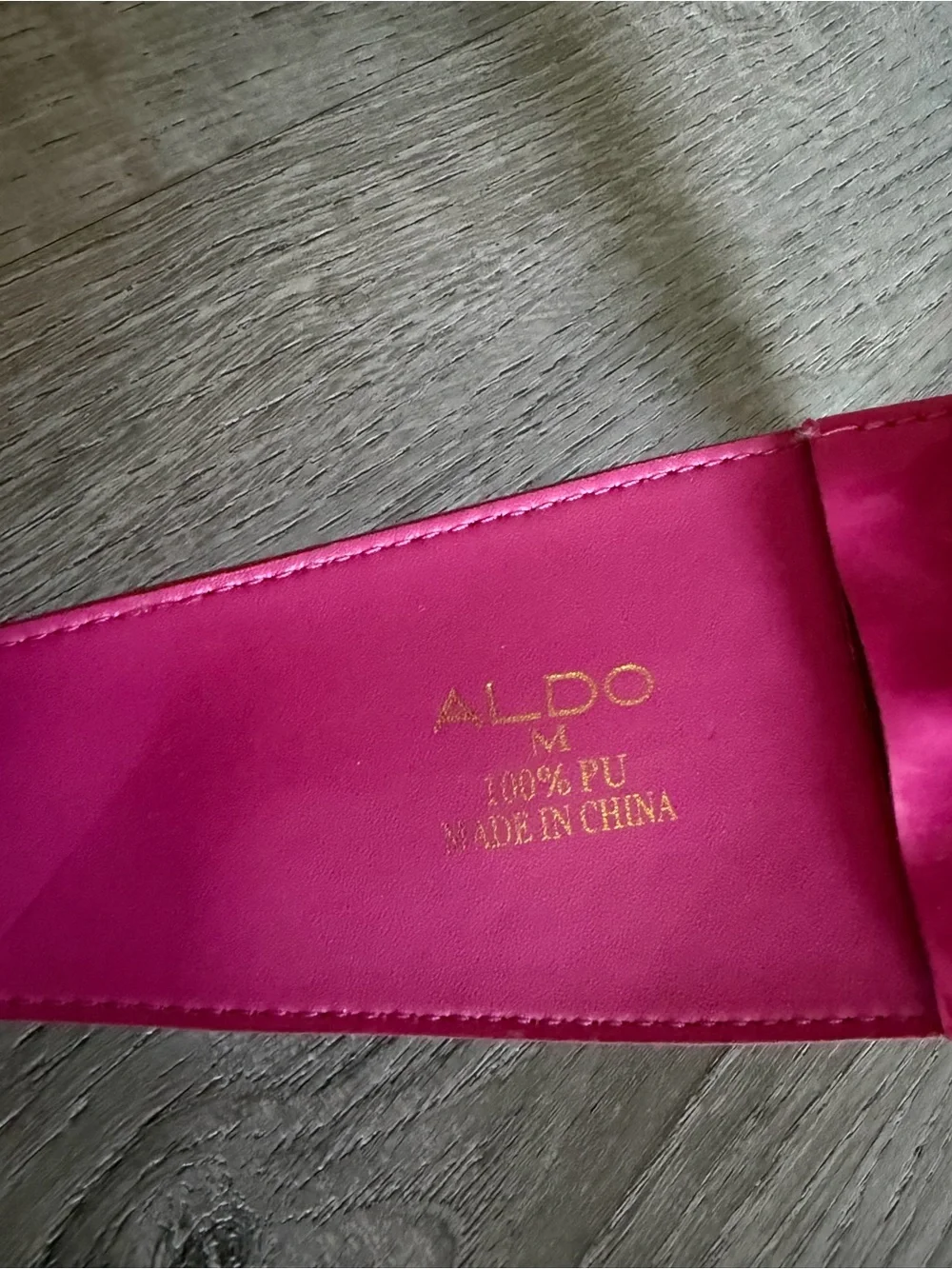 Aldo bold hot